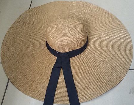 Oversized summer sun hats for women Oversized summer sun hats for women